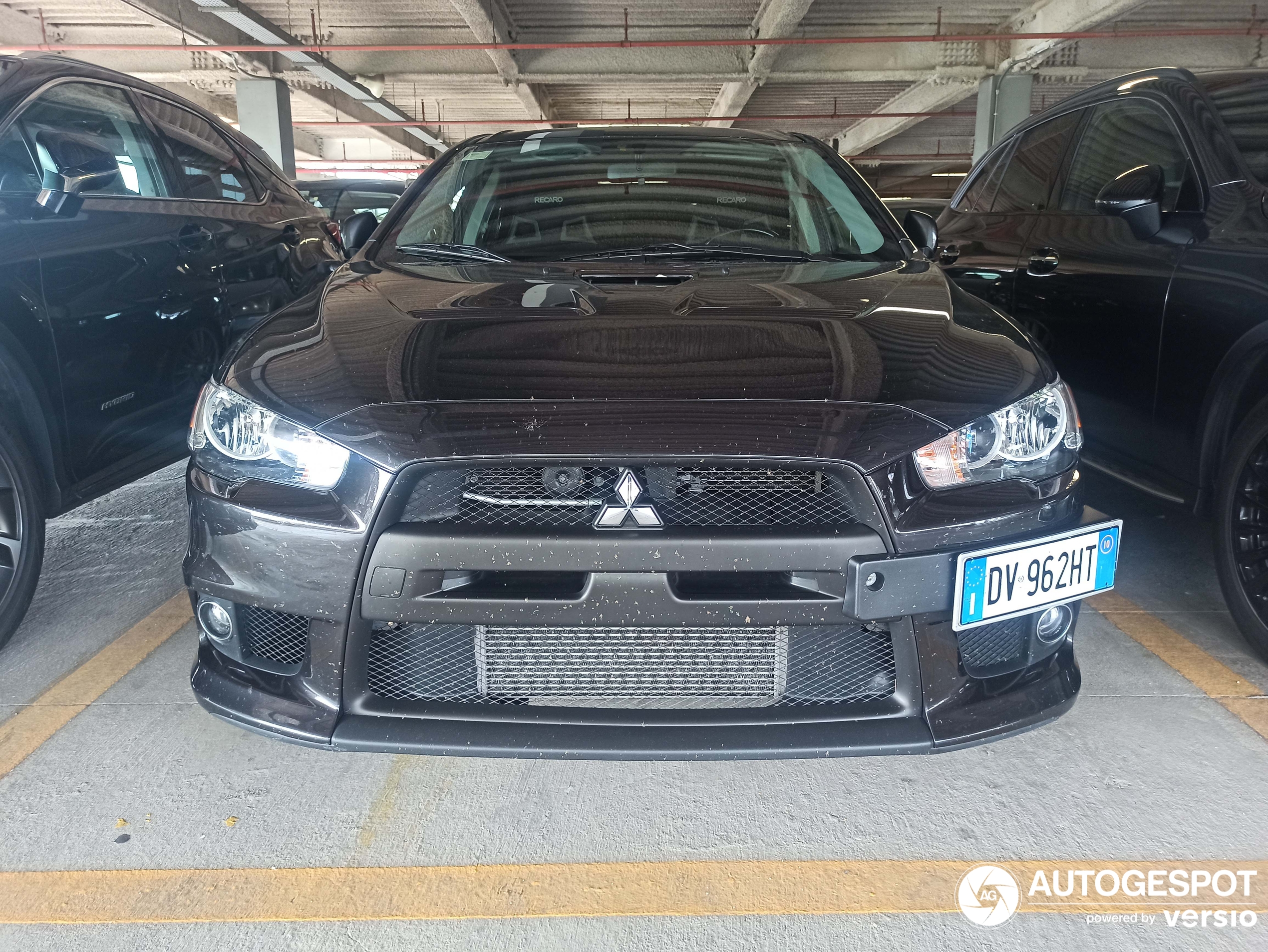 Mitsubishi Lancer Evolution X