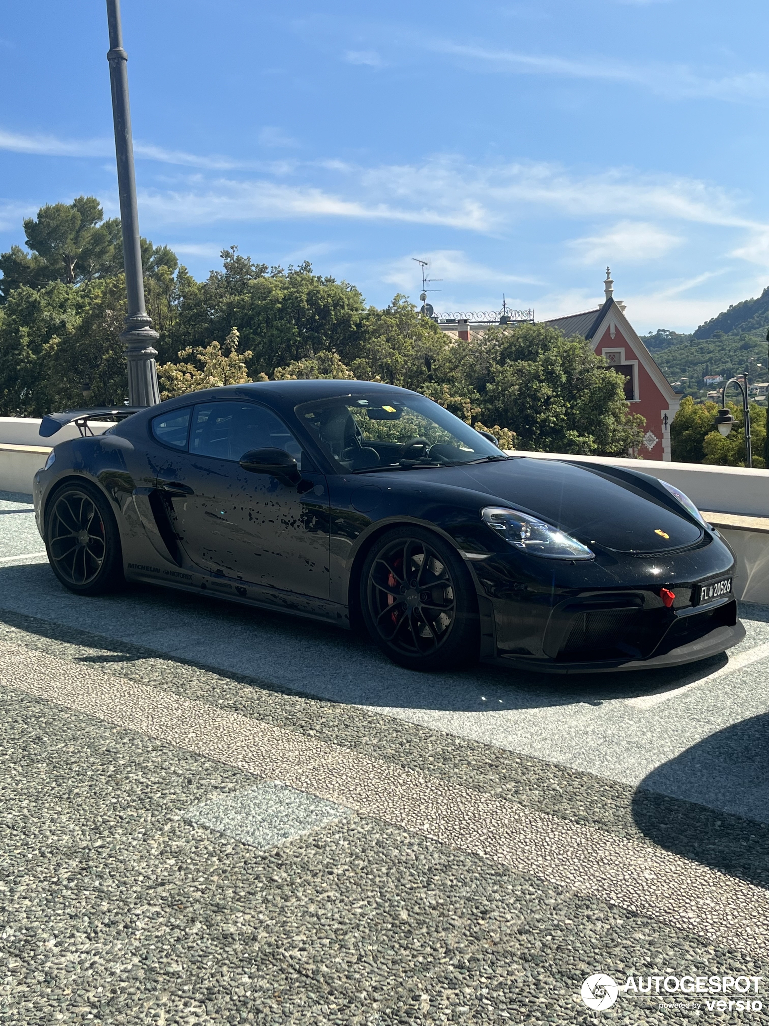 Porsche 718 Cayman GT4