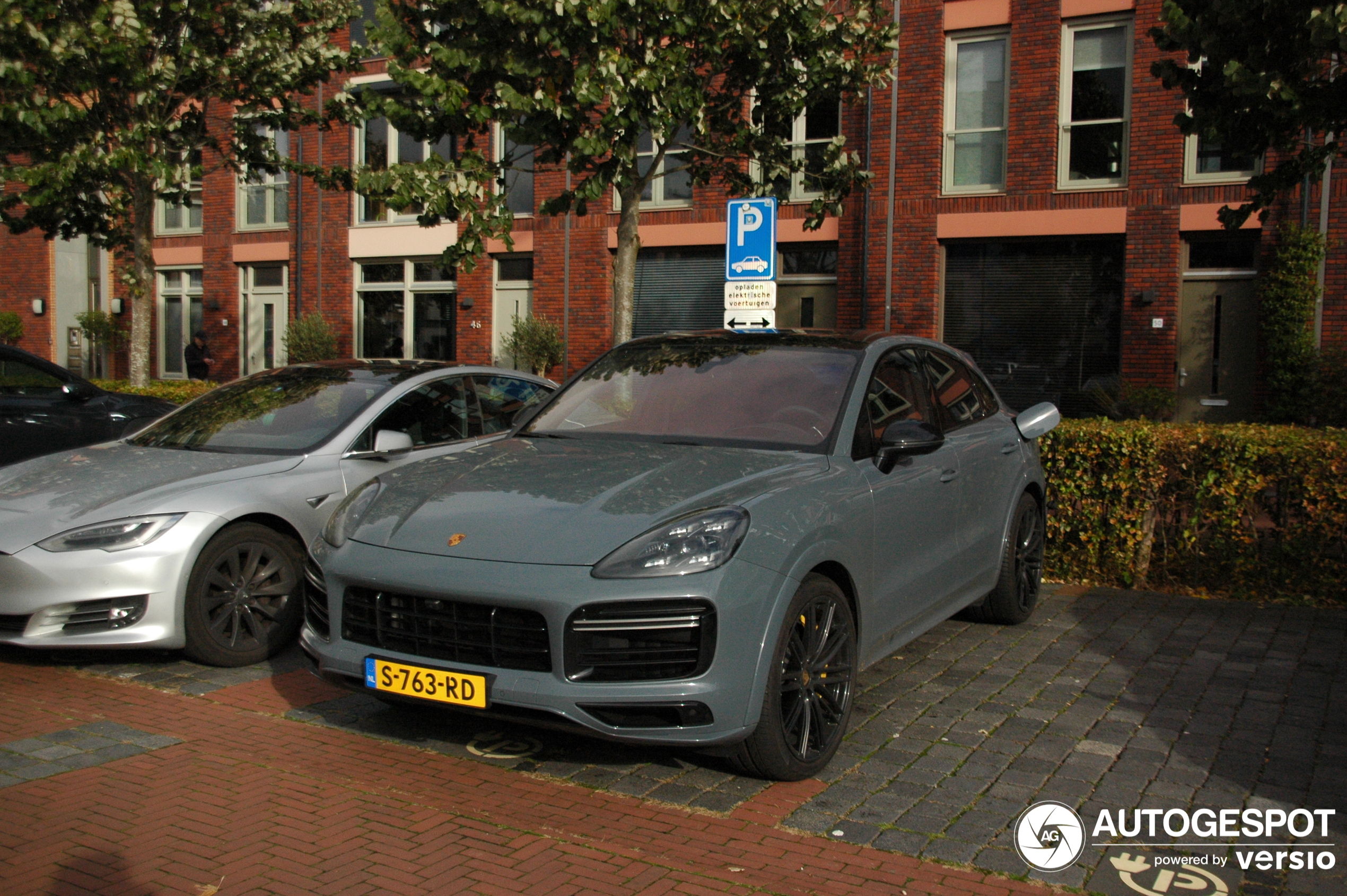 Porsche Cayenne Coupé Turbo S E-Hybrid