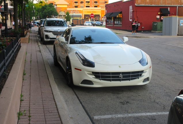 Ferrari FF