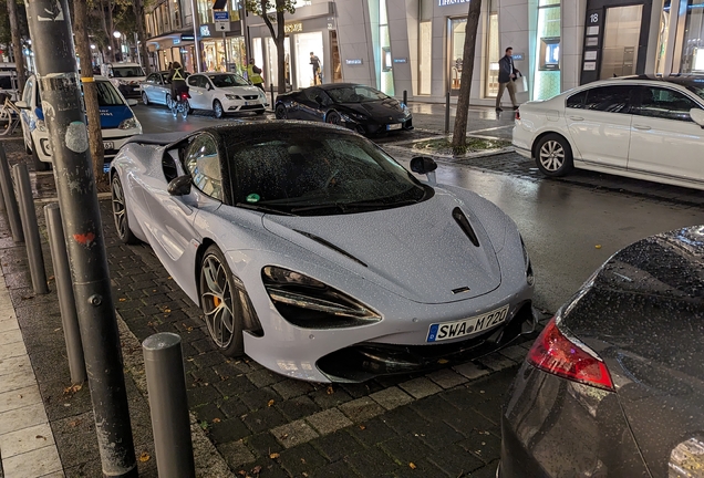 McLaren 720S Spider