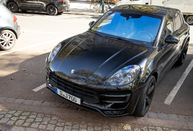 Porsche 95B Macan Turbo