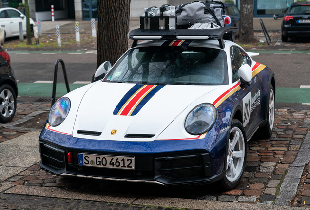 Porsche 992 Dakar