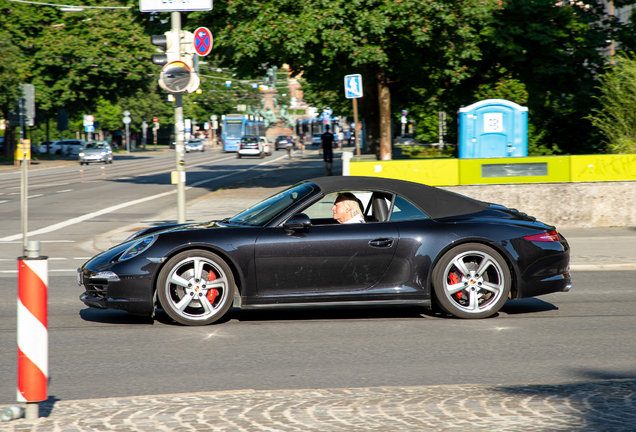 Porsche 991 Carrera 4S Cabriolet MkI