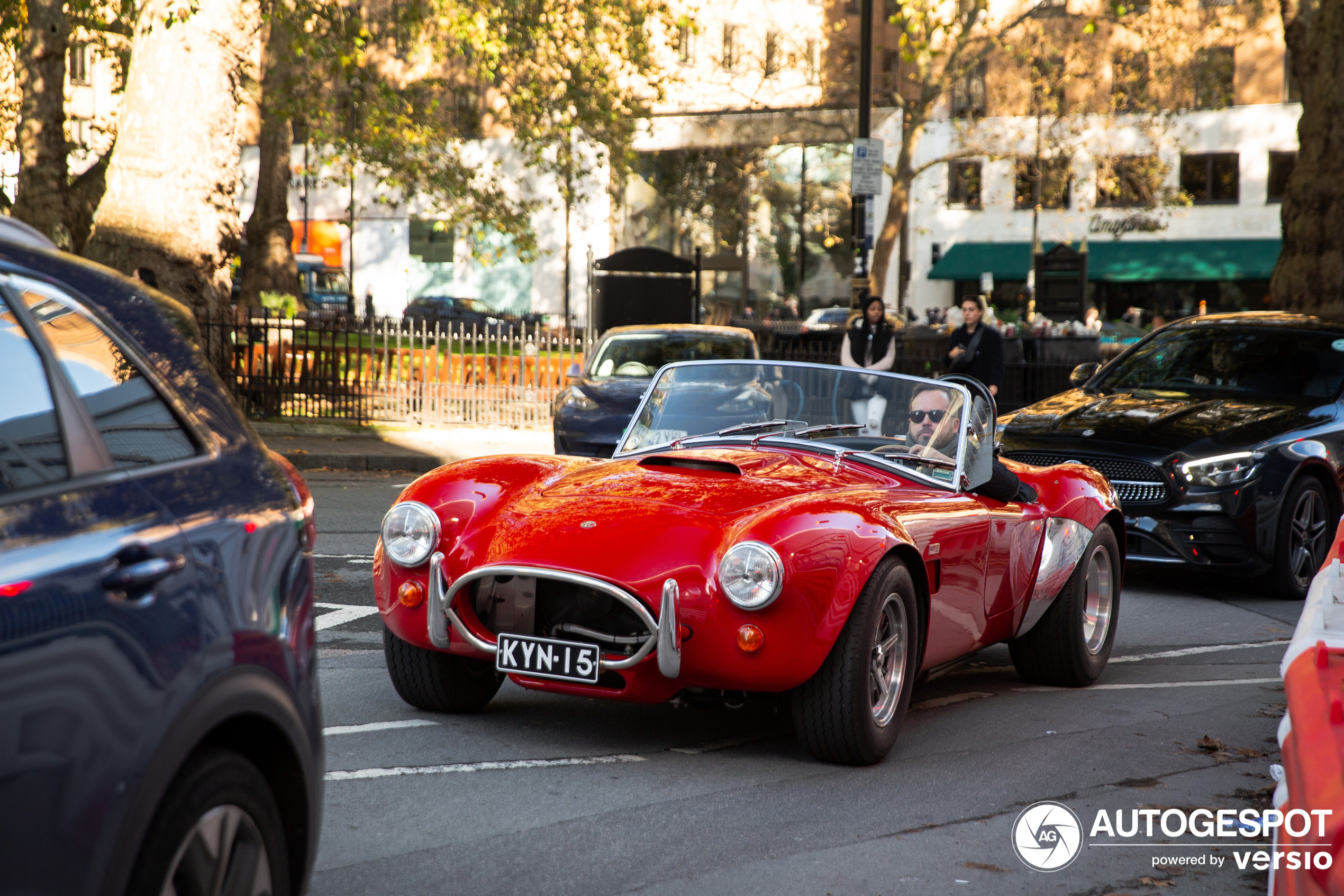 AC Cobra 427