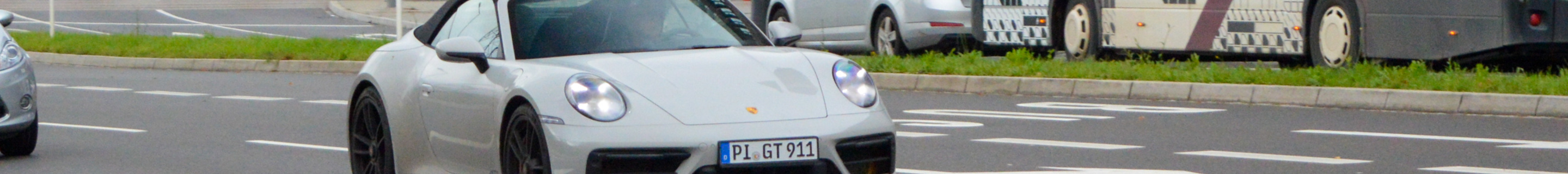 Porsche 992 Carrera 4 GTS Cabriolet