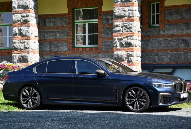 BMW M760Li xDrive 2019