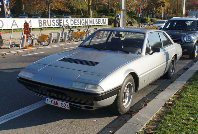 Ferrari 365 GT4 2+2