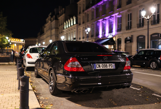 Mercedes-Benz E 63 AMG