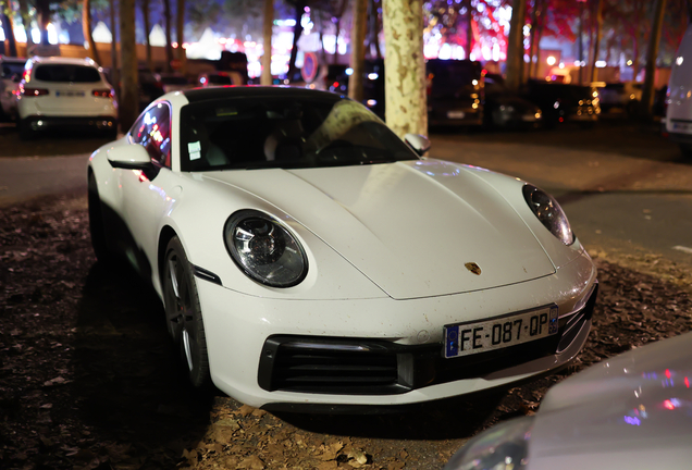 Porsche 992 carrera 4S