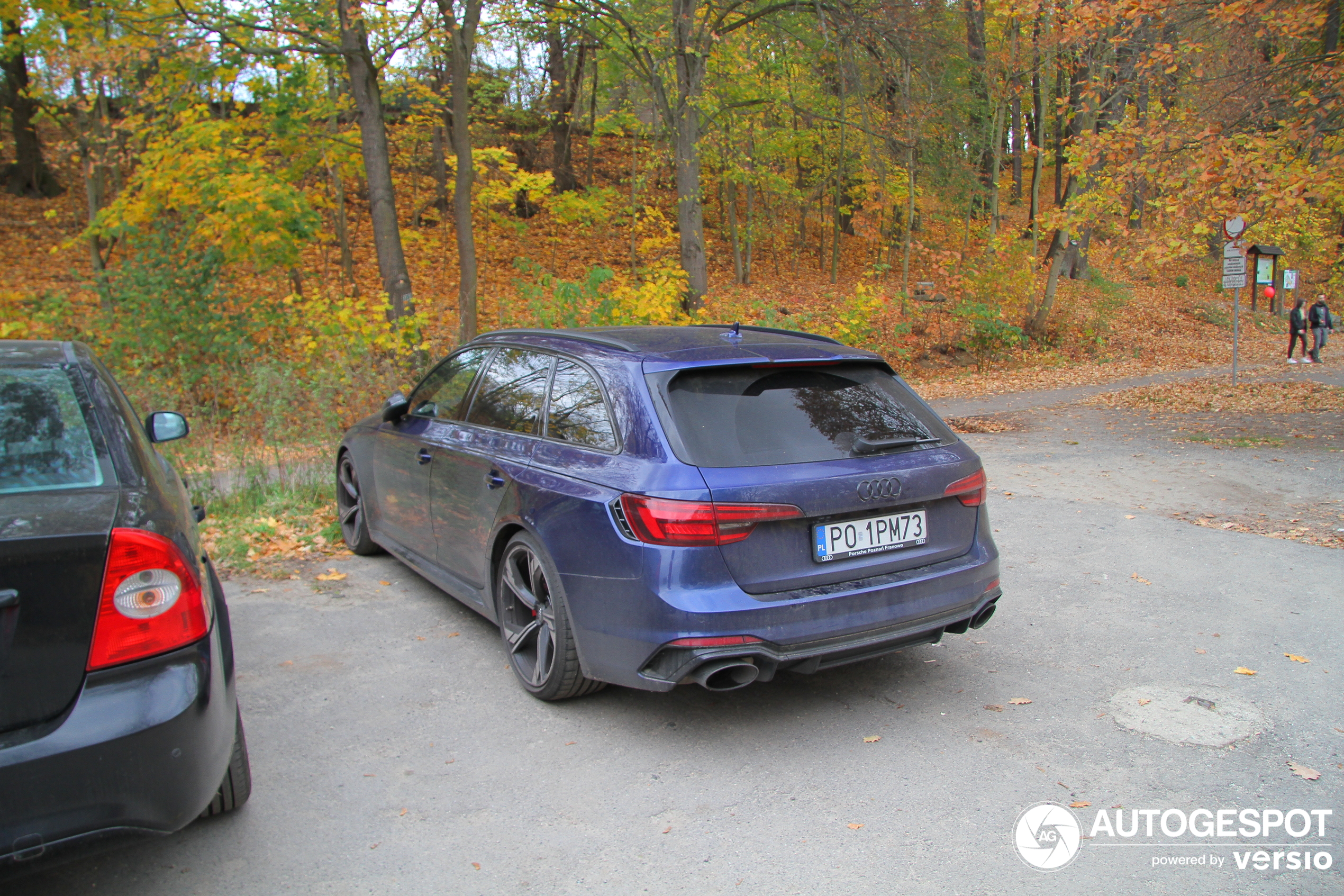 Audi RS4 Avant B9