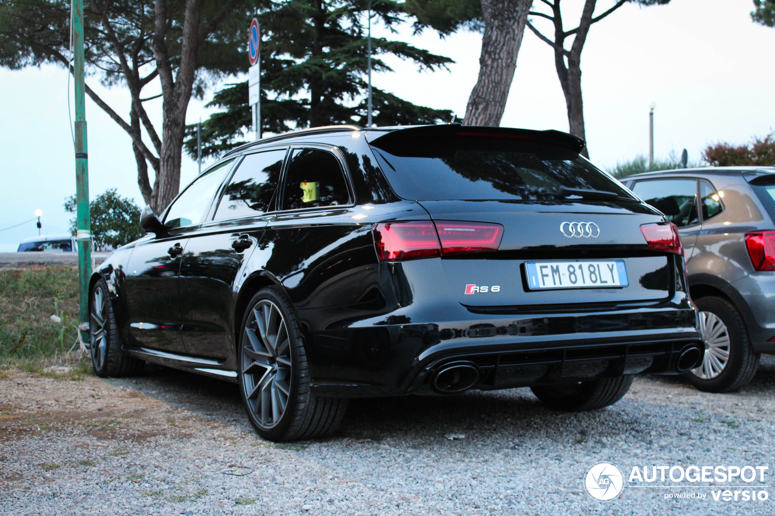 Audi RS6 Avant C7 2015