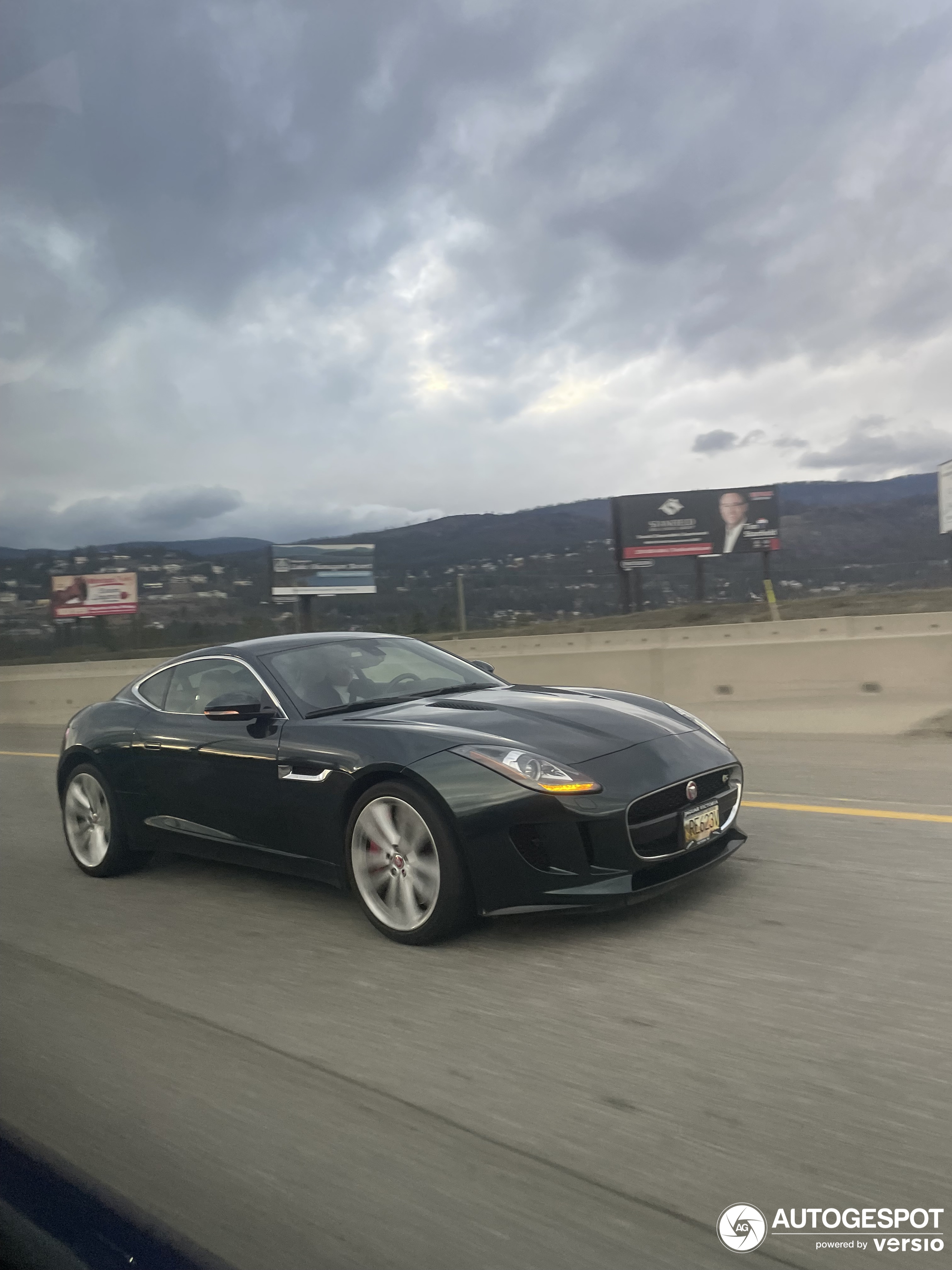 Jaguar F-TYPE R Coupé