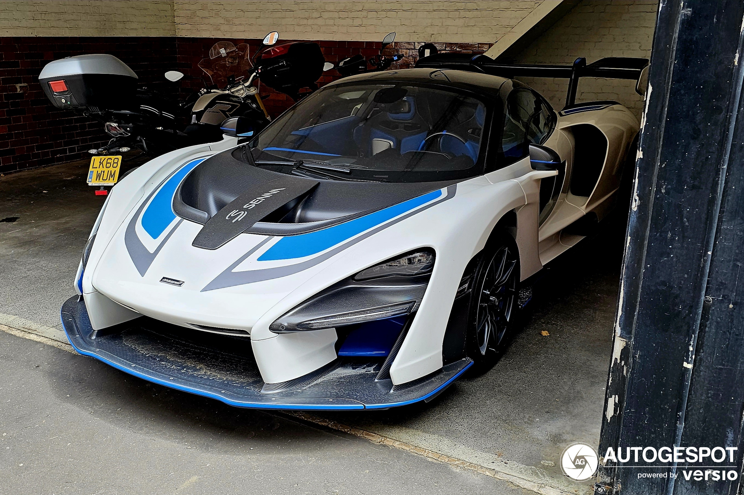 McLaren Senna