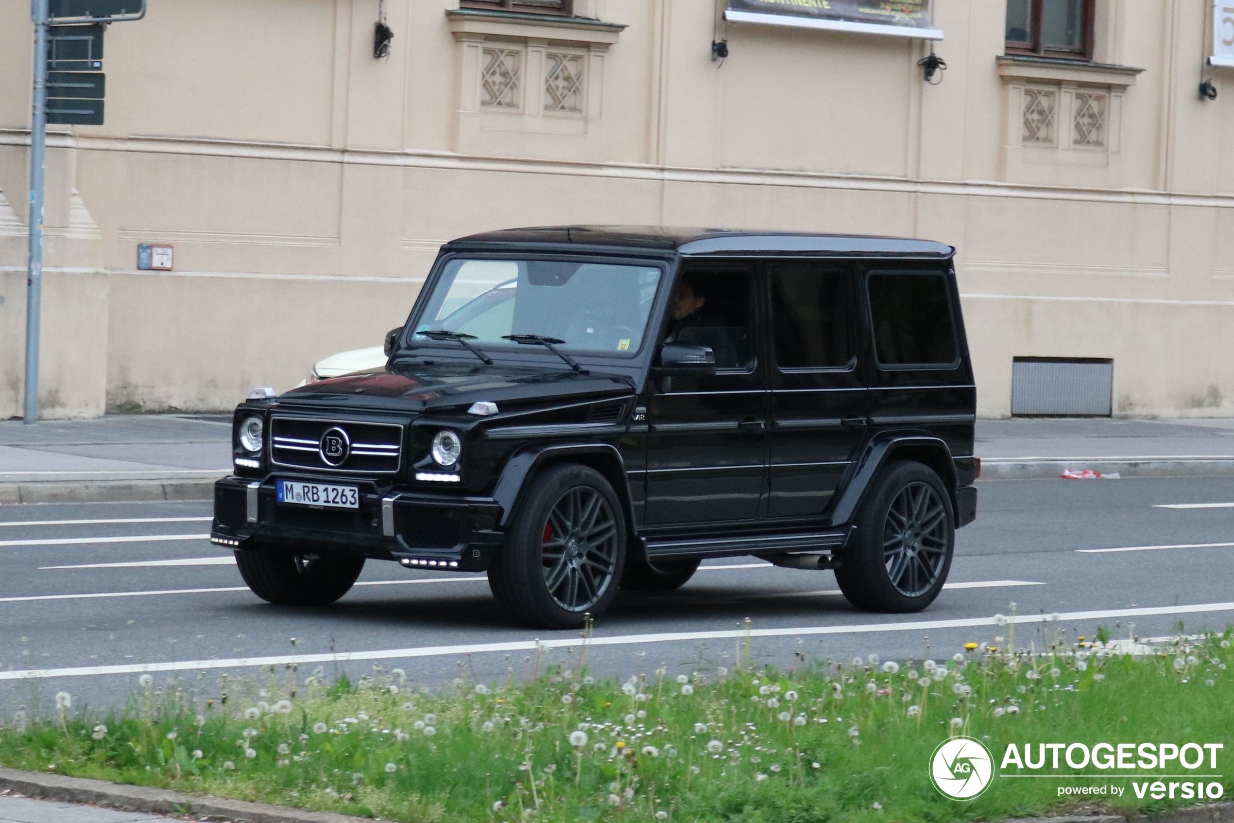 Mercedes-Benz Brabus G V12 S