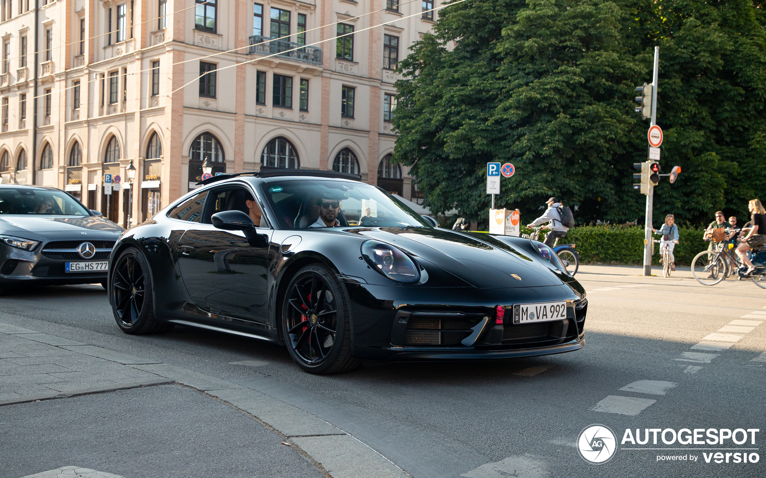 Porsche 992 Carrera S