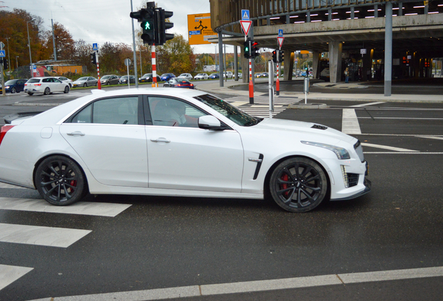 Cadillac CTS-V 2015