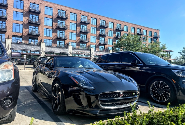 Jaguar F-TYPE R AWD Convertible