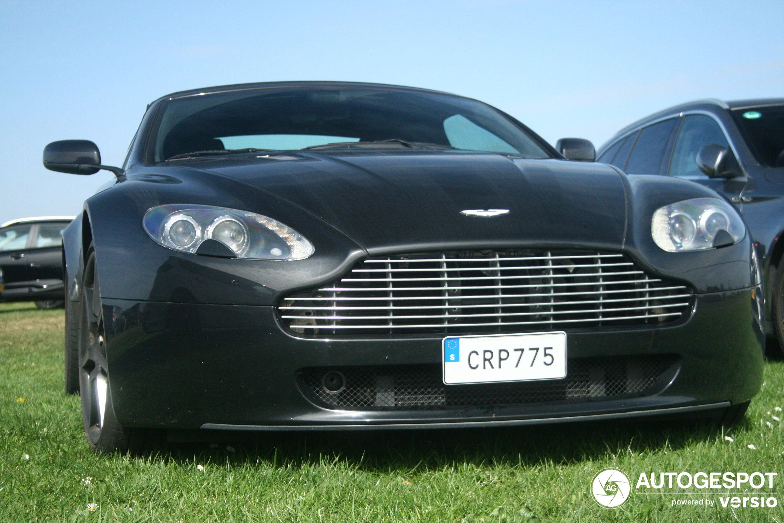 Aston Martin V8 Vantage Roadster