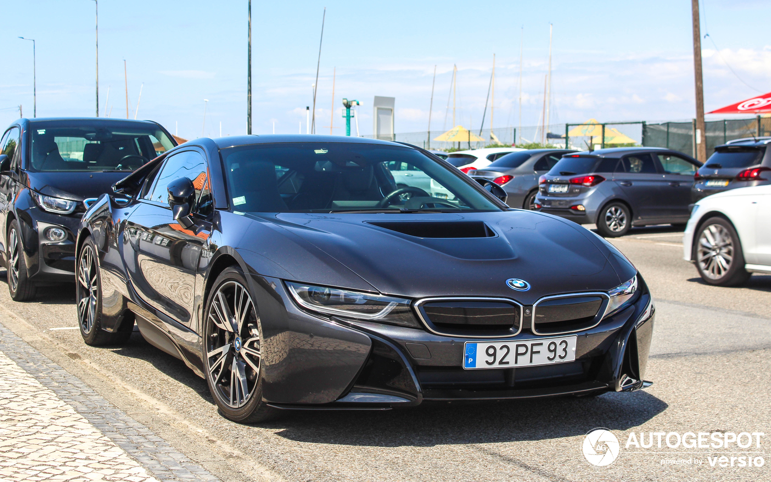 BMW i8