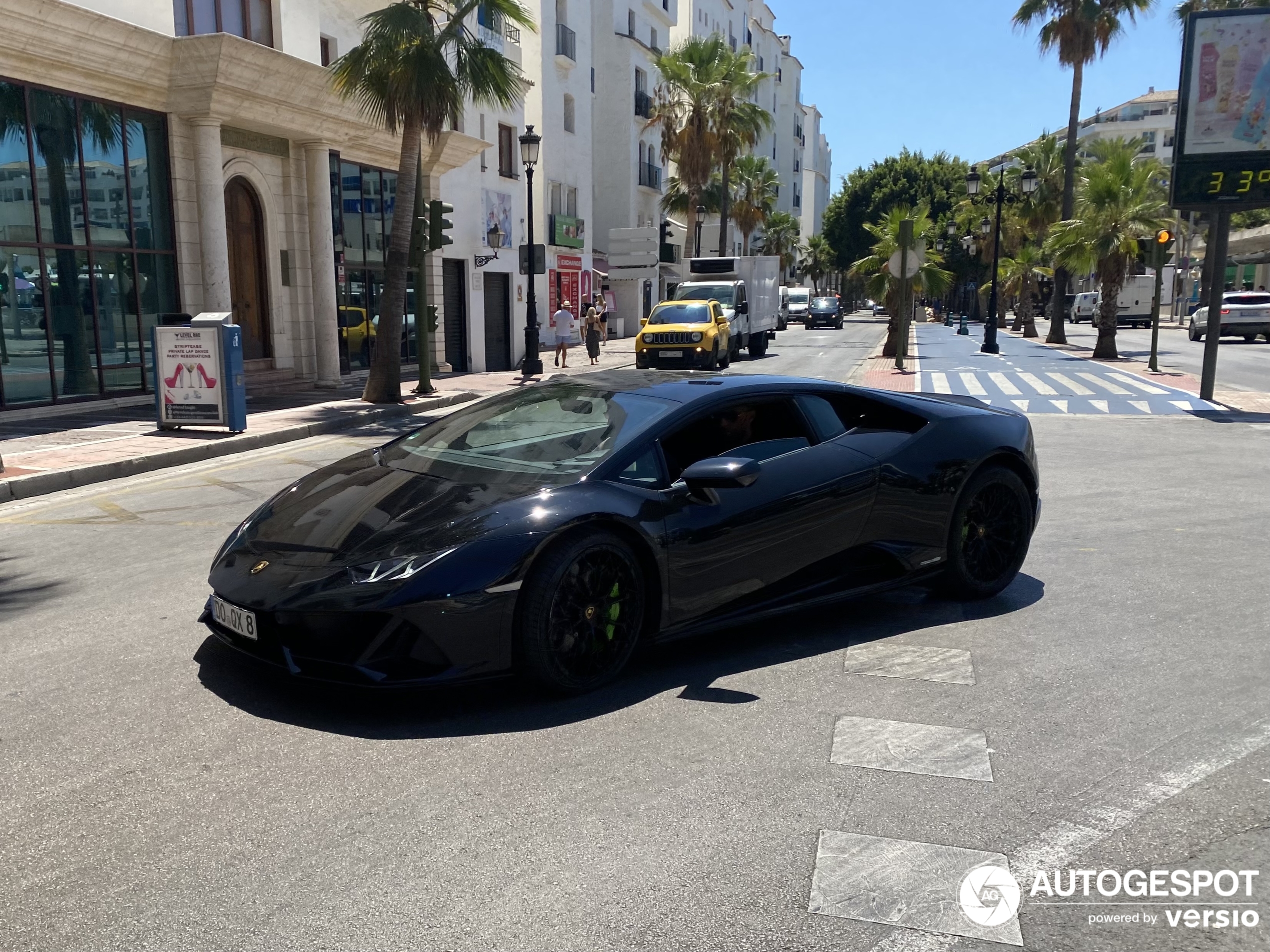 Lamborghini Huracán LP640-4 EVO