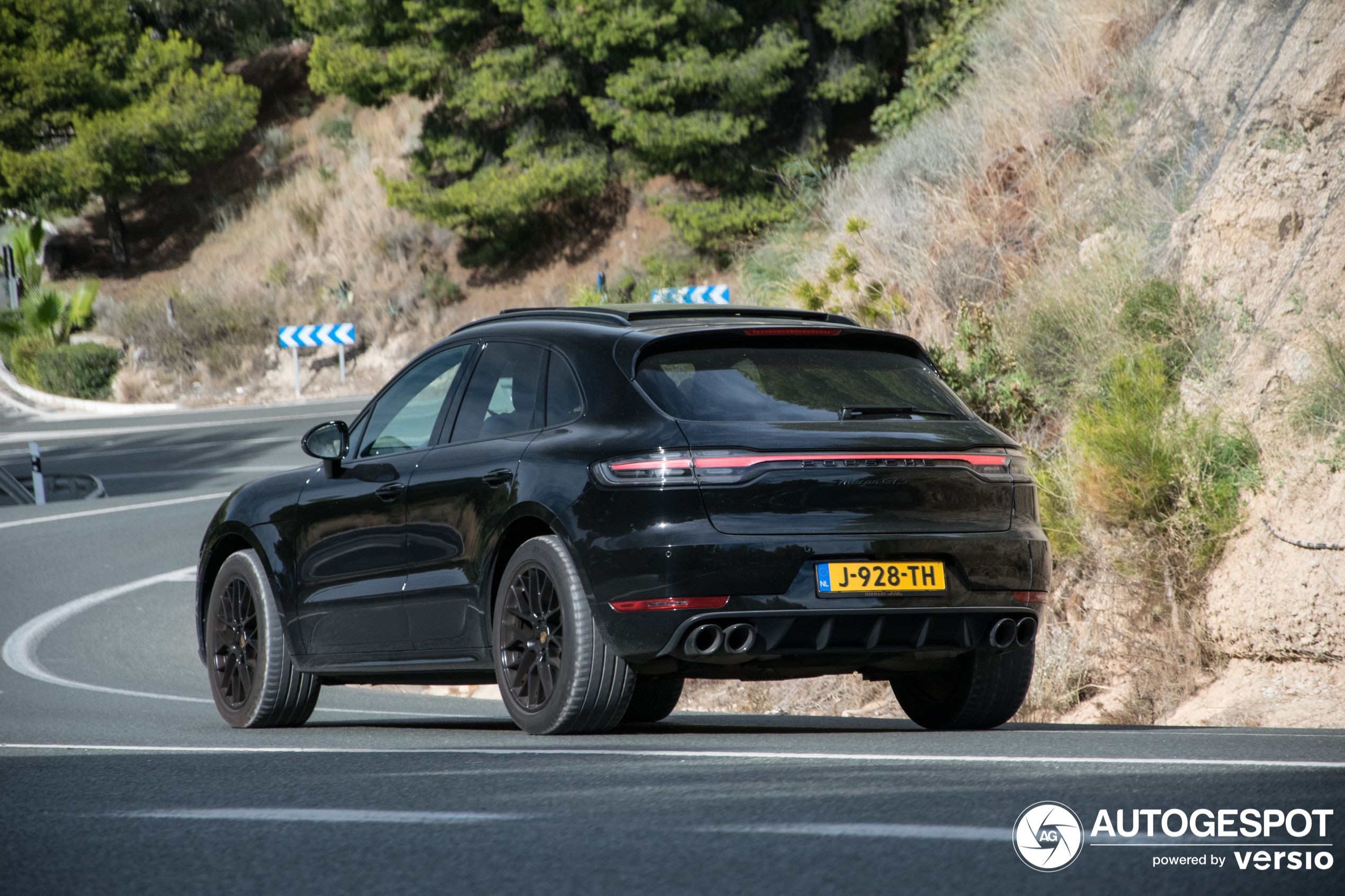 Porsche 95B Macan GTS MkII