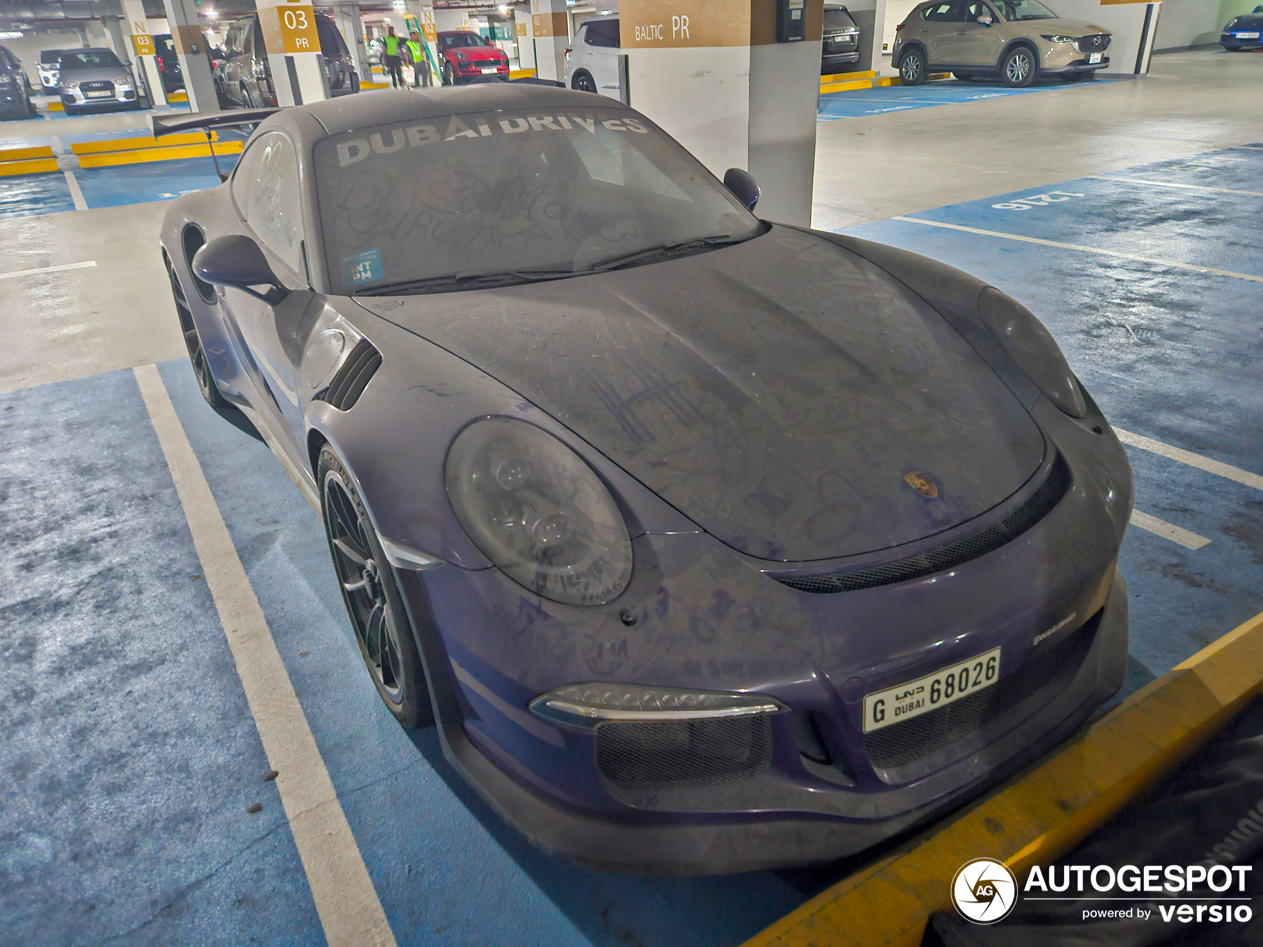 Dubai Drives, maar niet in deze Porsche