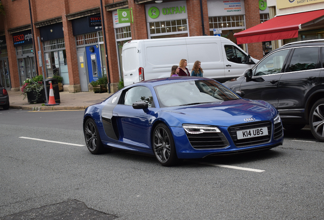 Audi R8 V10 Plus 2013