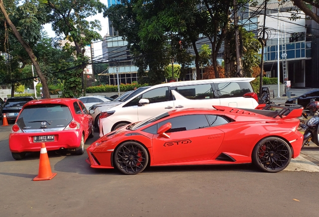 Lamborghini Huracán LP640-2 STO