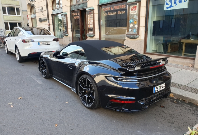 Porsche 992 Turbo S Cabriolet