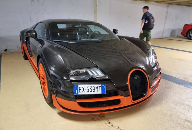 Bugatti Veyron 16.4 Super Sport World Record Edition