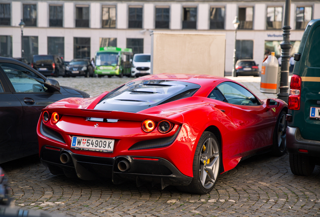 Ferrari F8 Tributo