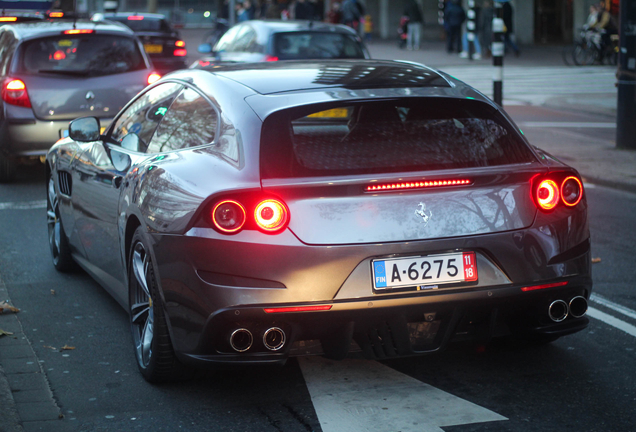 Ferrari GTC4Lusso