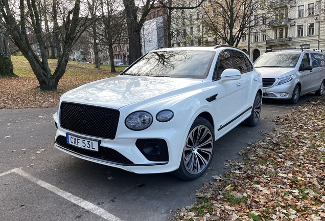 Bentley Bentayga Hybrid 2021