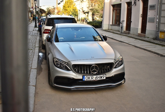 Mercedes-AMG C 63 S W205 Edition 1 RW Carbon