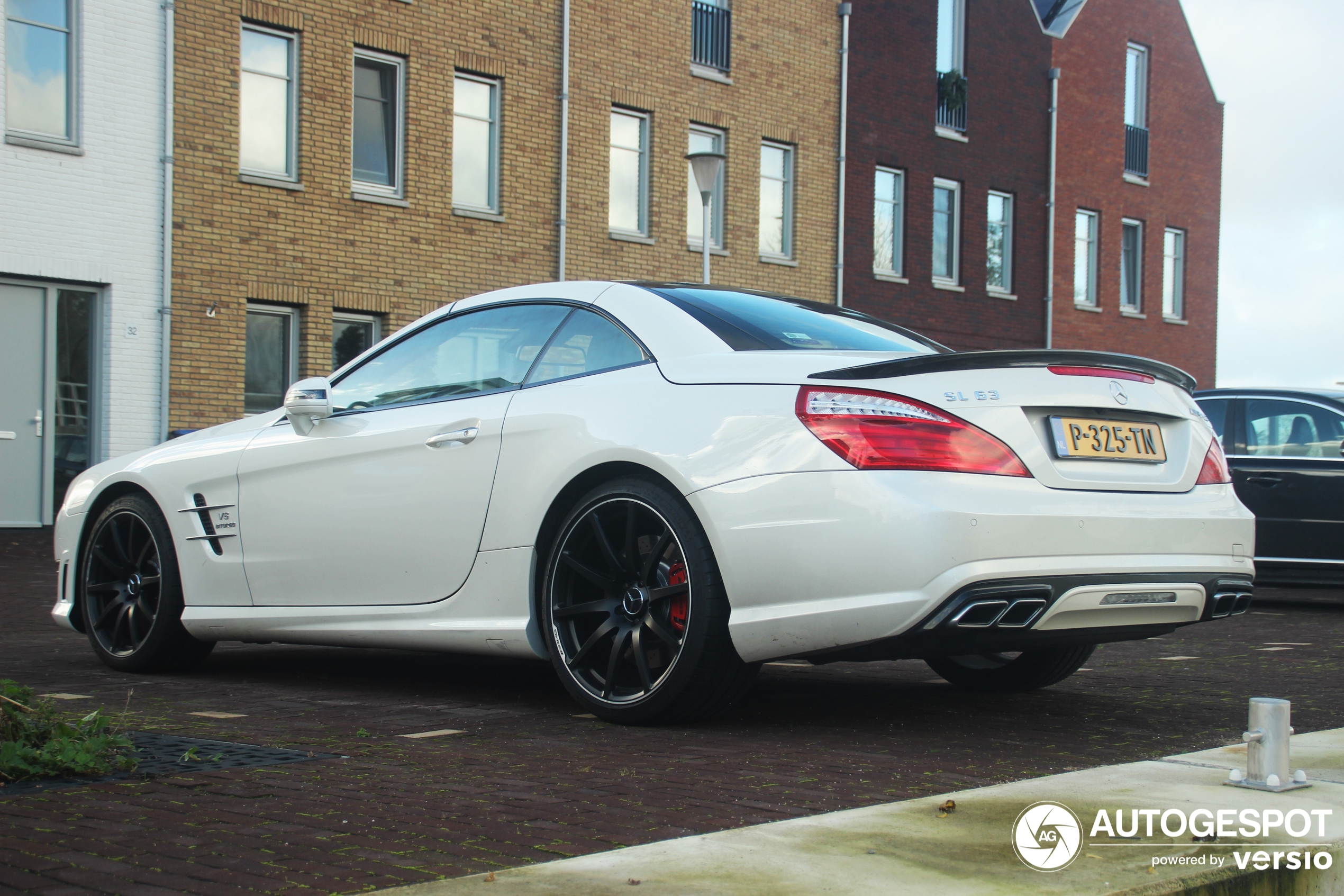 Mercedes-Benz SL 63 AMG R231