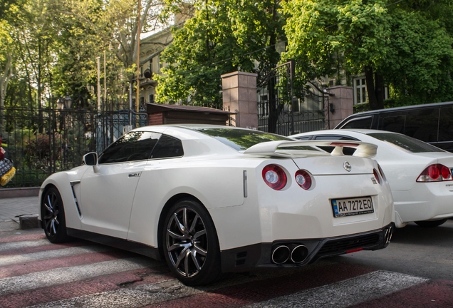 Nissan GT-R 2014