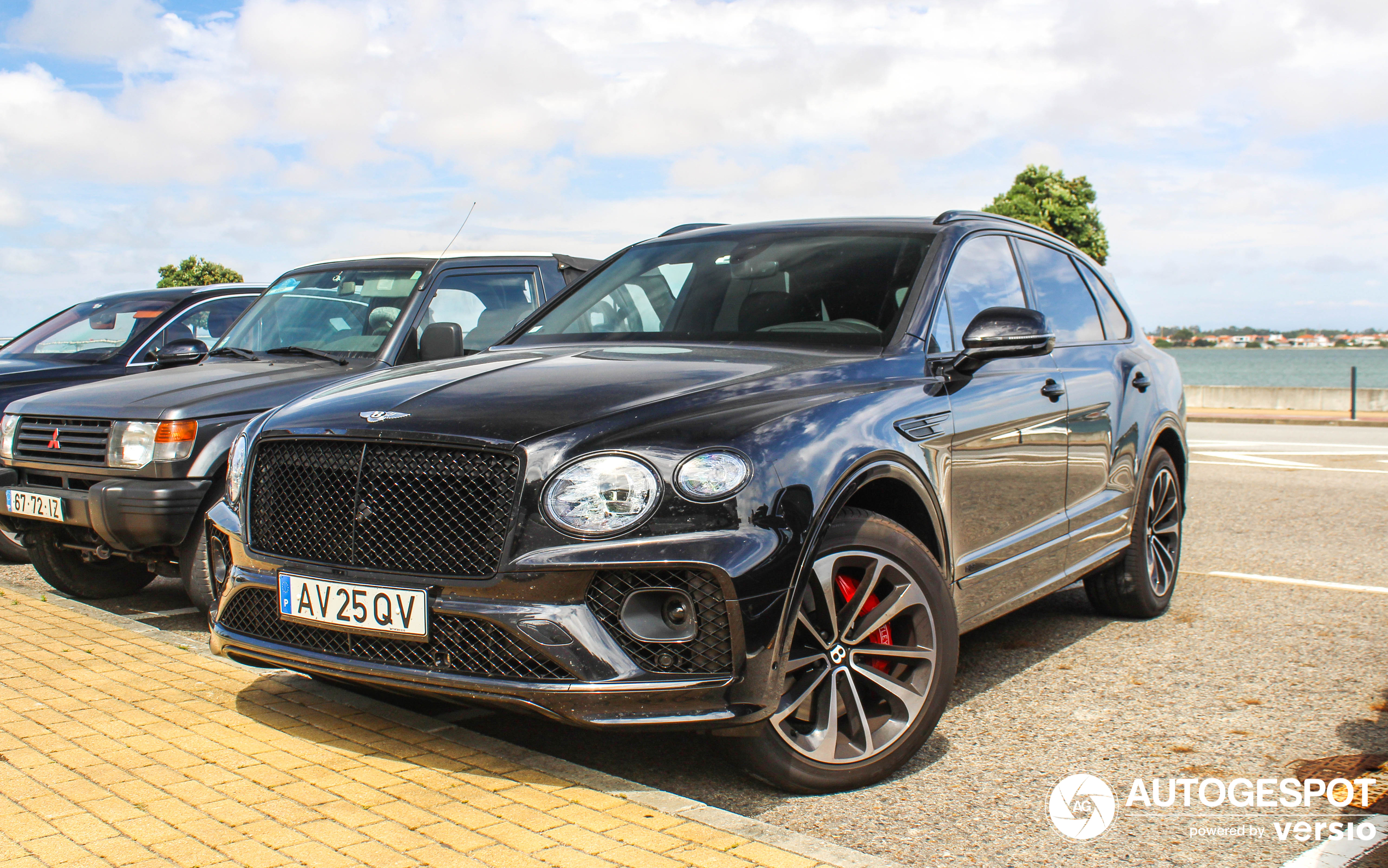 Bentley Bentayga V8 2021