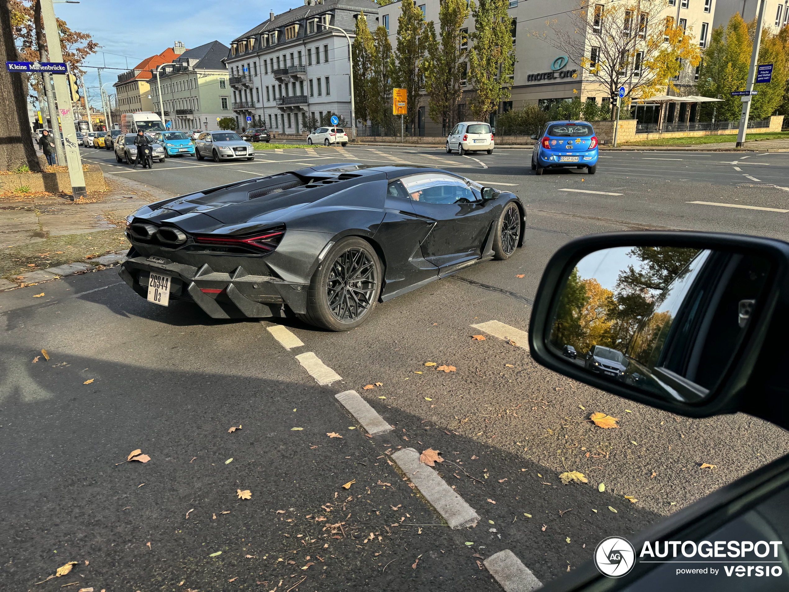 Lamborghini Revuelto draait testdagen in Dresden