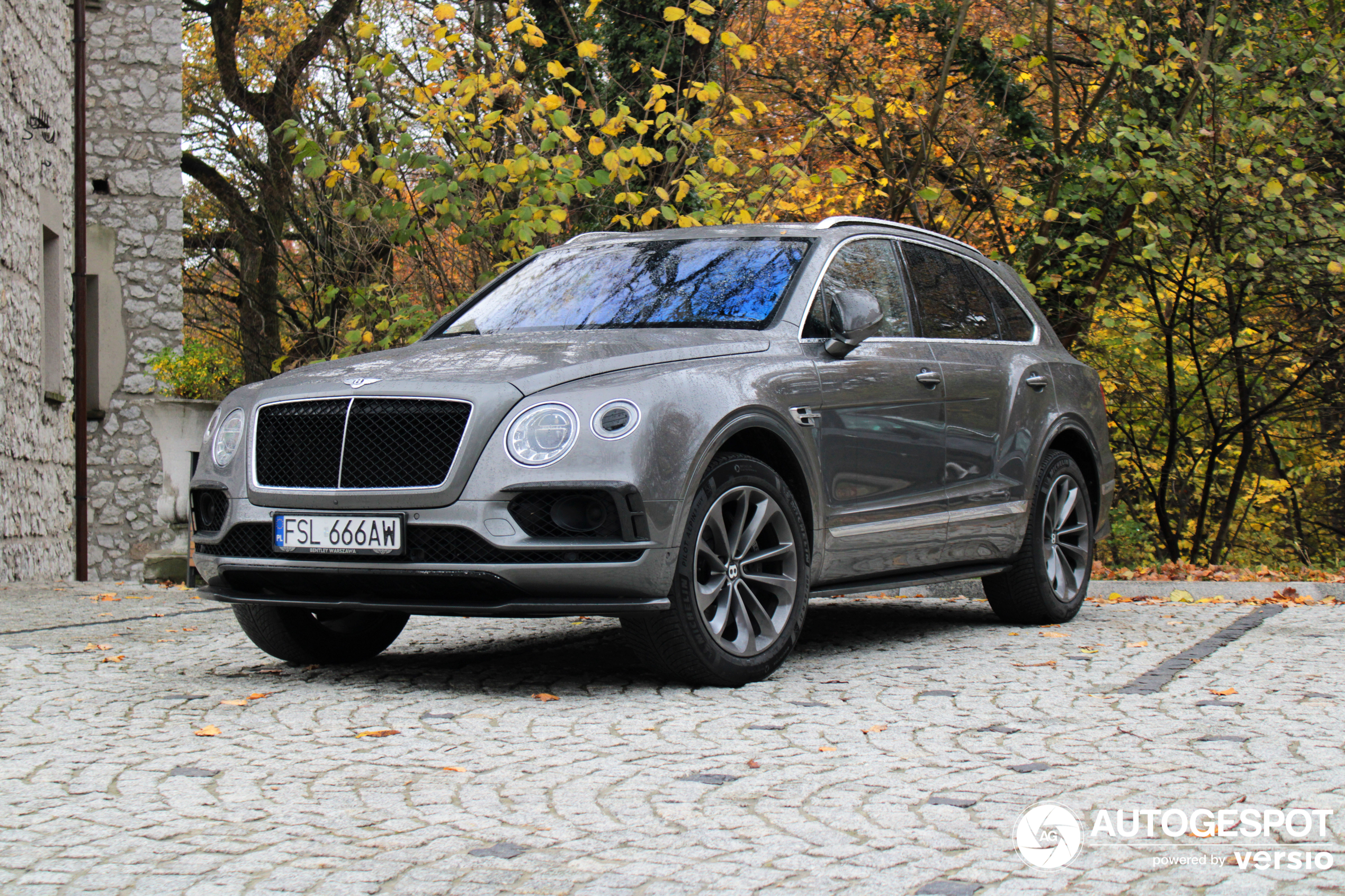 Bentley Bentayga V8