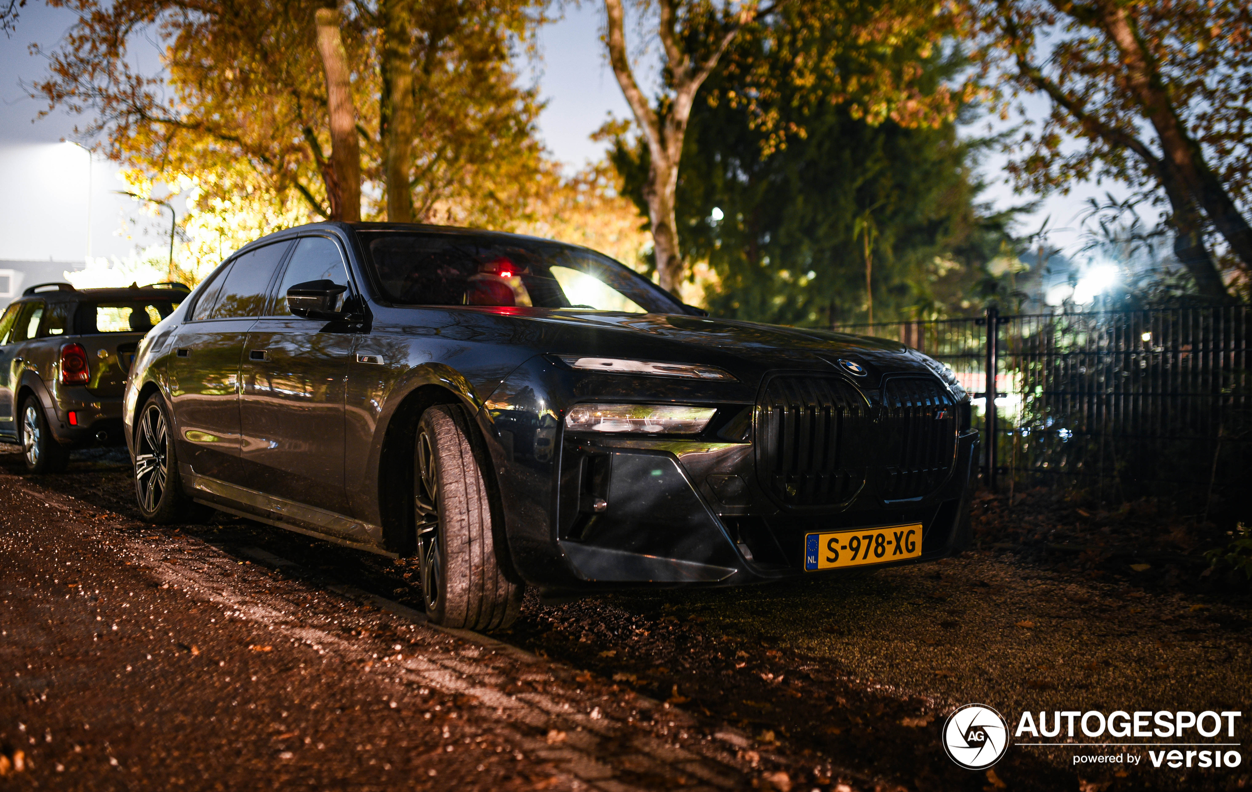 BMW M760e xDrive