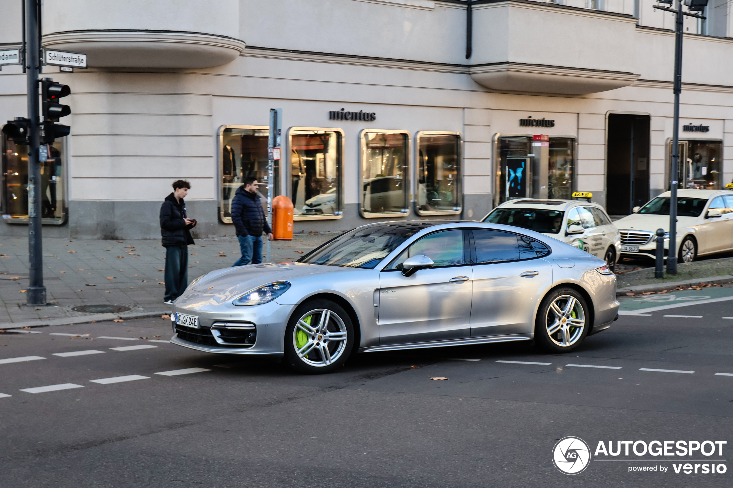 Porsche 971 Panamera Turbo S E-Hybrid MkII