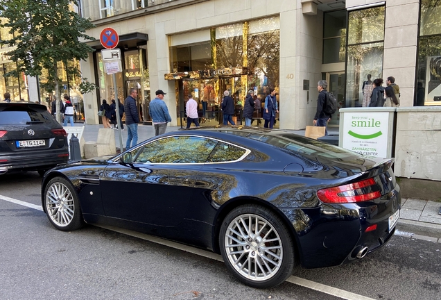 Aston Martin V8 Vantage