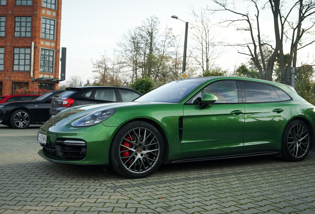 Porsche 971 Panamera GTS Sport Turismo