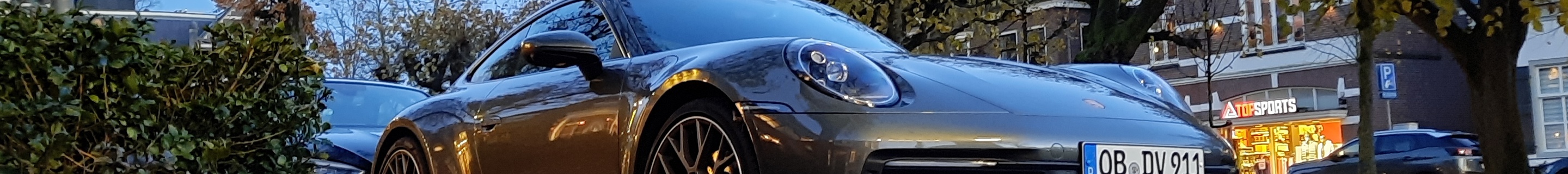 Porsche 992 Carrera 4S