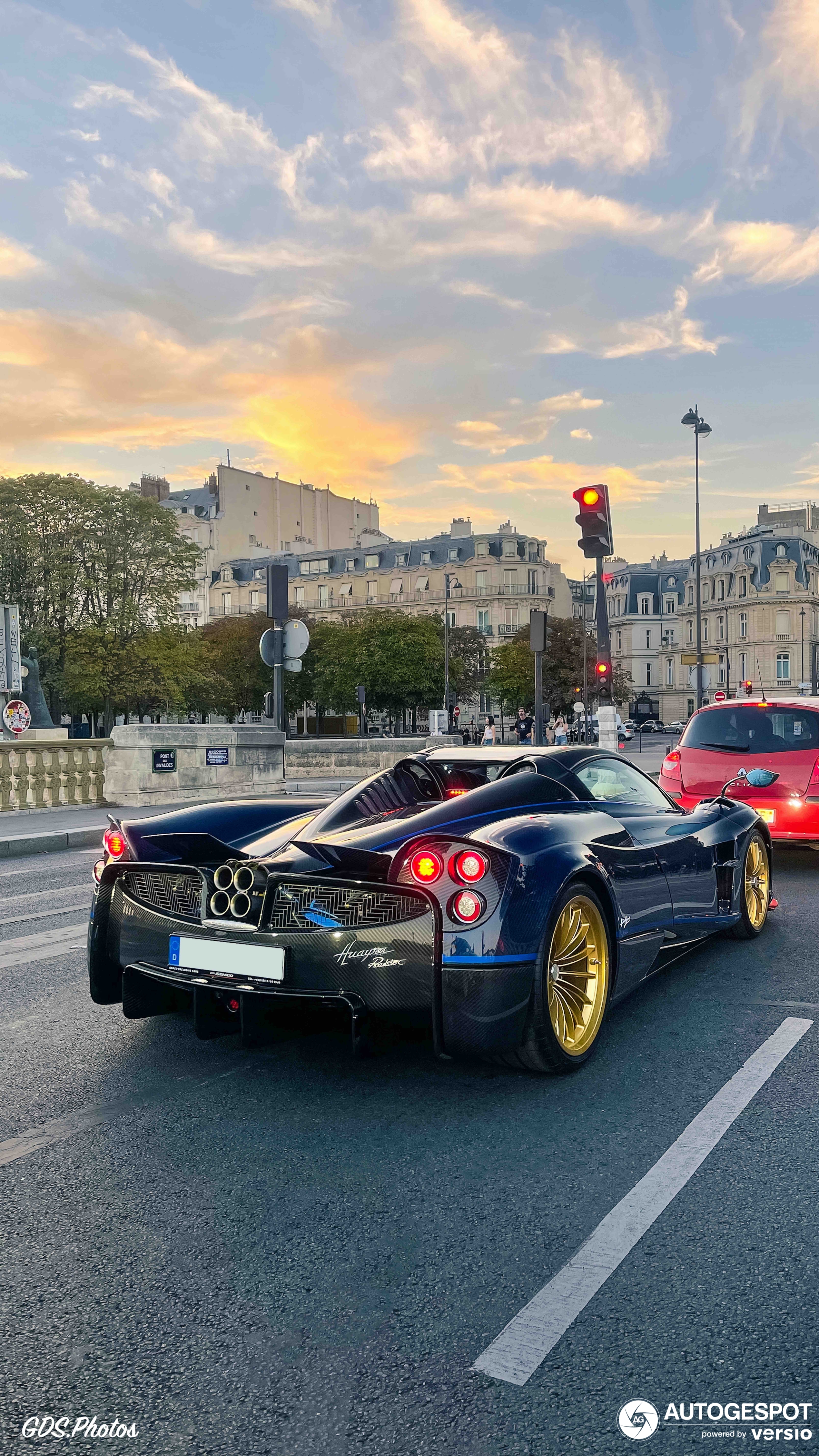 Once again, the Huayra Roadster makes an appearance in Paris