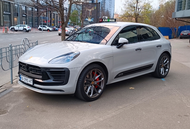 Porsche 95B Macan GTS MkIII