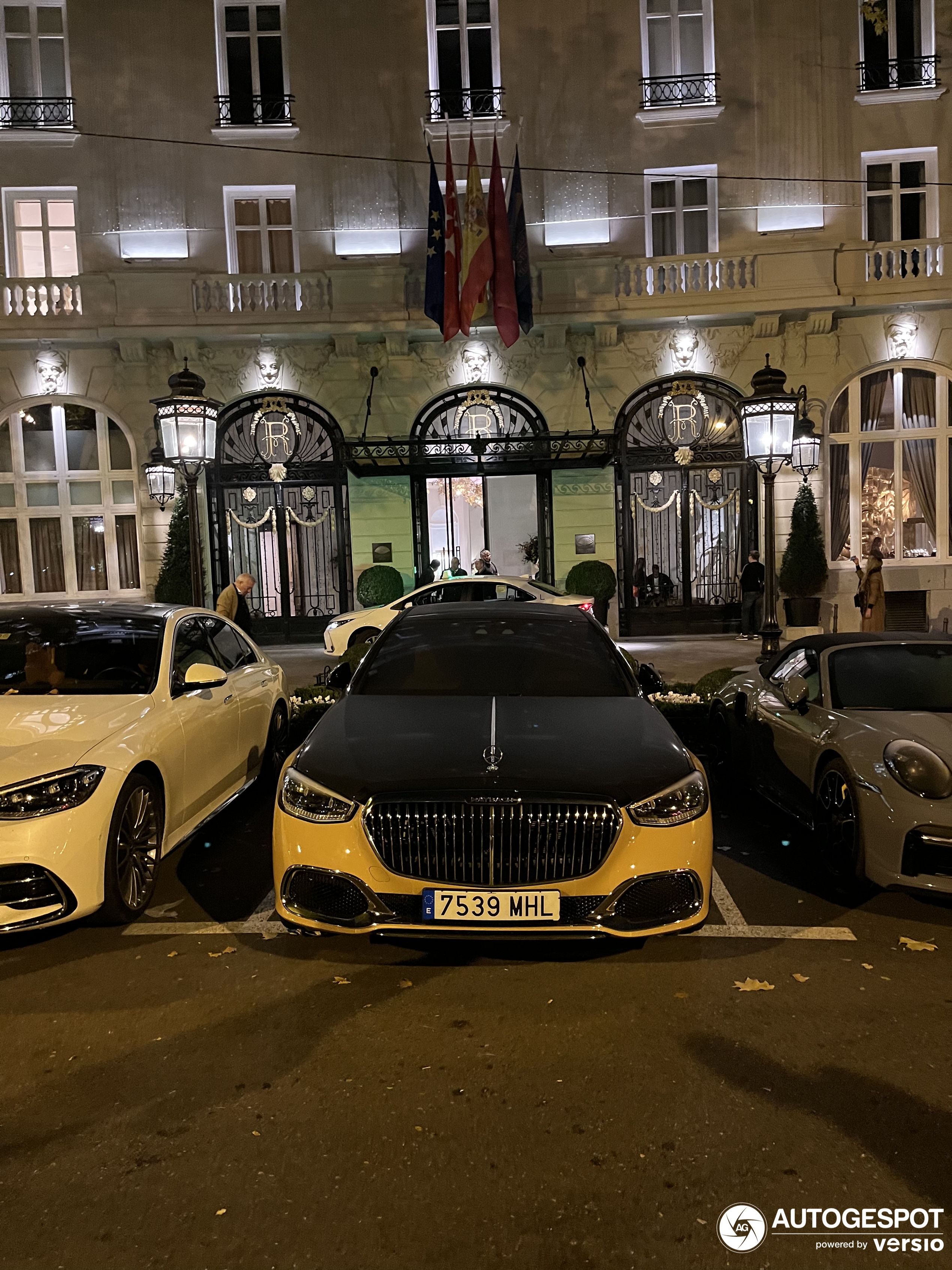 Mercedes-Maybach S 680 X223 Virgil Abloh Edition