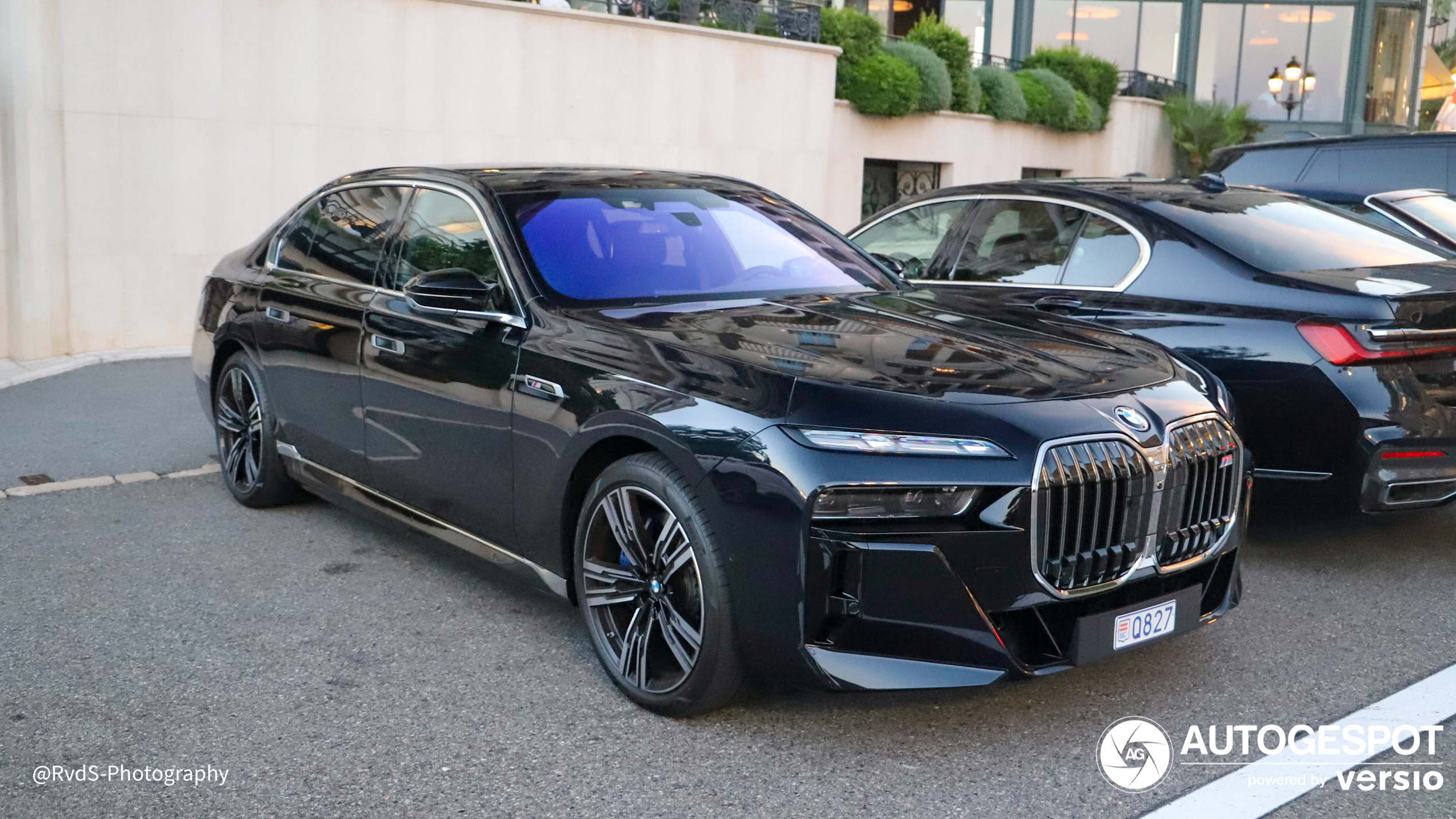 BMW M760e xDrive