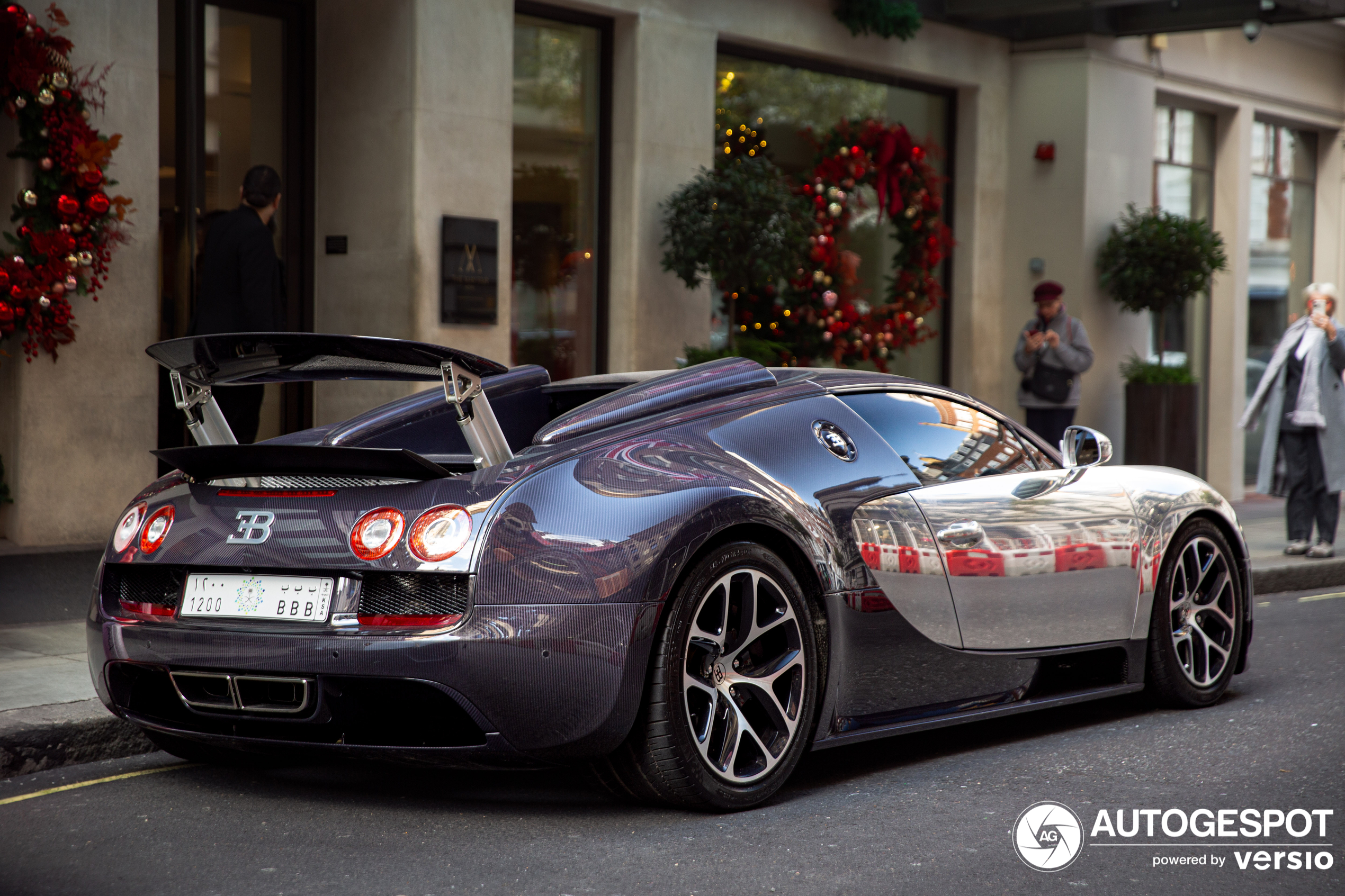 Zum ersten Mal können wir diesen Veyron in London sehen.